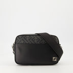 Sacs bandoulière 카메라 스퀘어드 FF 백 Fendi Noir Homme