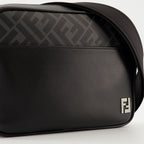 Sacs bandoulière 카메라 스퀘어드 FF 백 Fendi Noir Homme