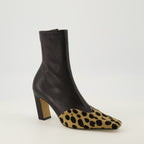 Image of the Khaite Women's Nevada Boots - Fall-Winter 2025 Season - Right Three-Quarter Front View