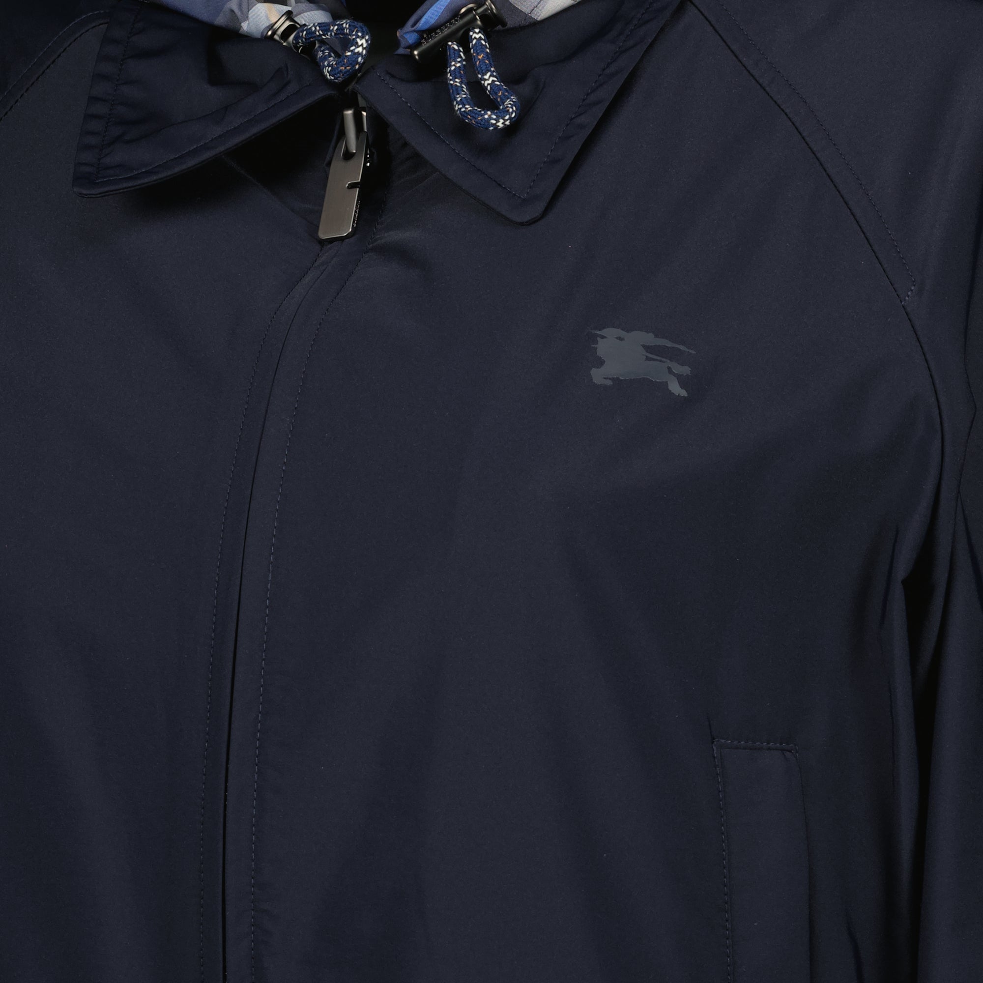 Image de l'article Veste Newcott bleu marine de la marque Burberry pour Femme - Saison Printemps-Été 2026 - Vue détaillée_1