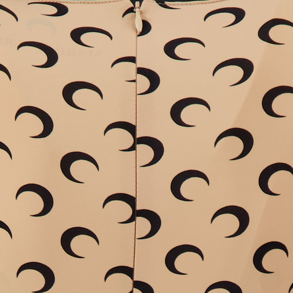 Imagen del mono largo Jersey Moon beige de la marca Marine Serre para mujer - Temporada Otoño-Invierno 2025 - Vista Detallada_2