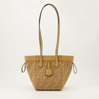 Sacs seau Mini sac Origami Fendi Marron Femme