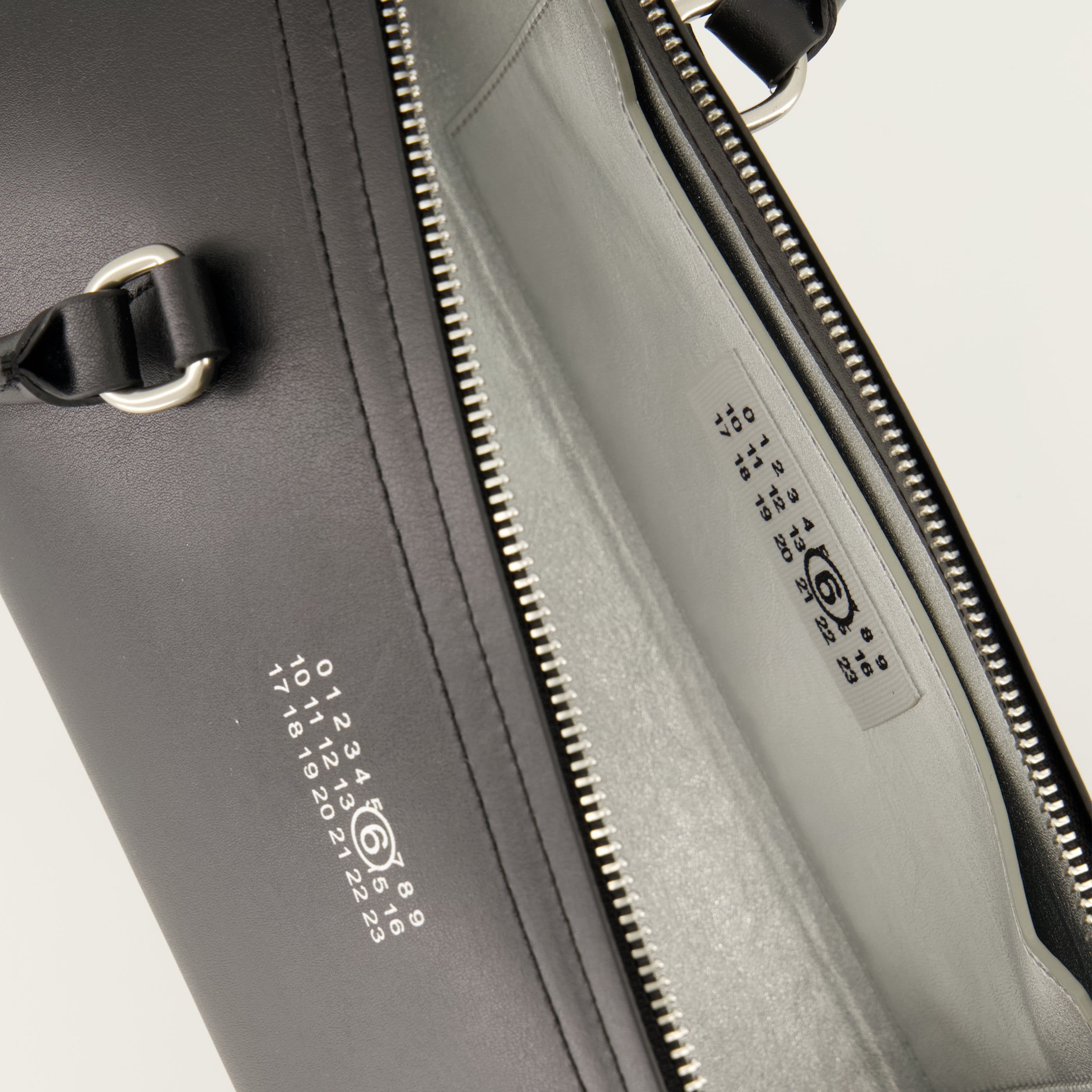 Sacs à main et épaule Bolso Bauletto de Cuero Negro Mm6 Noir Femme