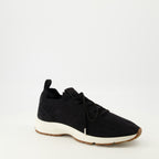Immagine delle sneakers B80 nere da uomo di Dior - Collezione Autunno-Inverno 2025 - Vista tre quarti anteriore destra