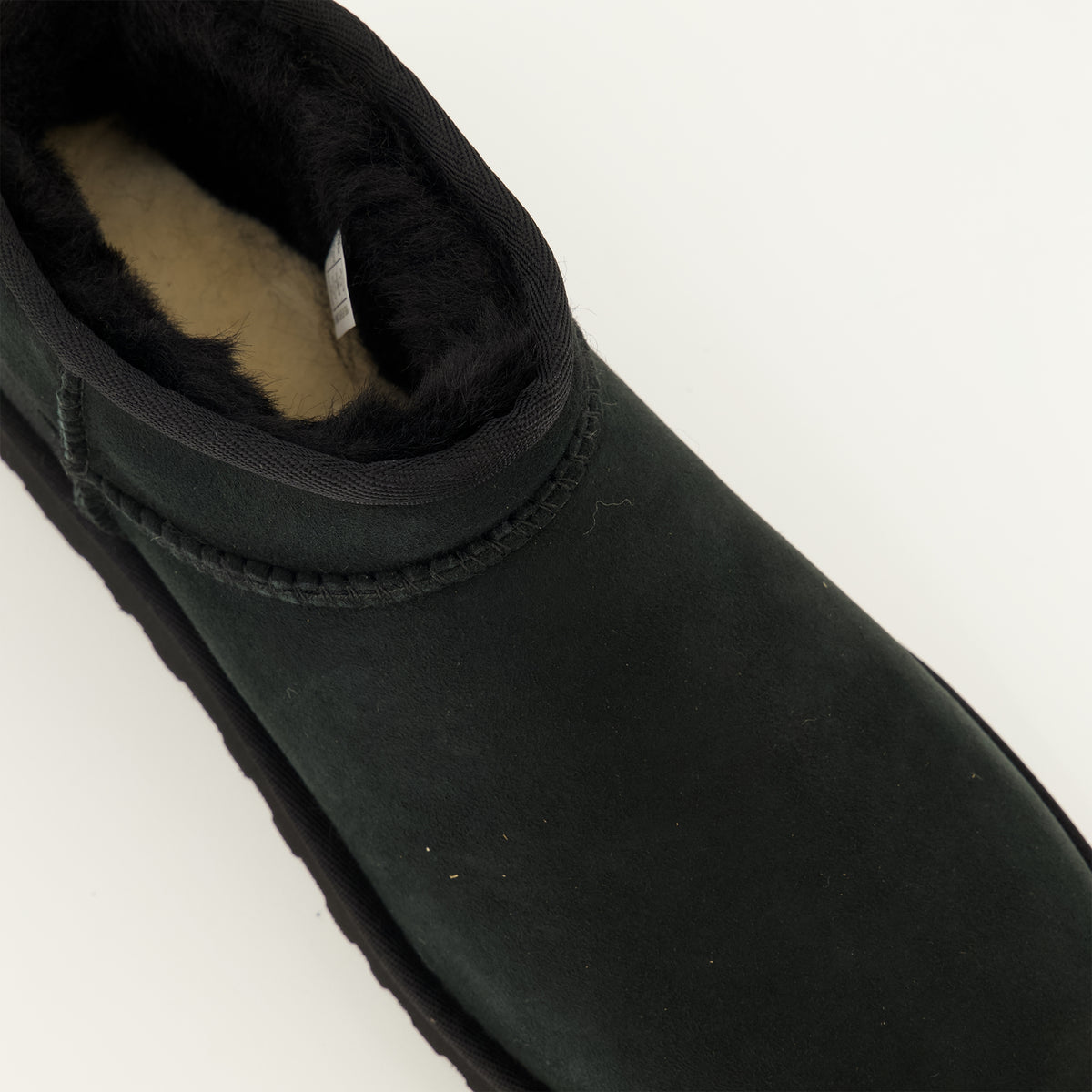 Bottines Bottes Classic Ultra mini noir Ugg Noir Femme
