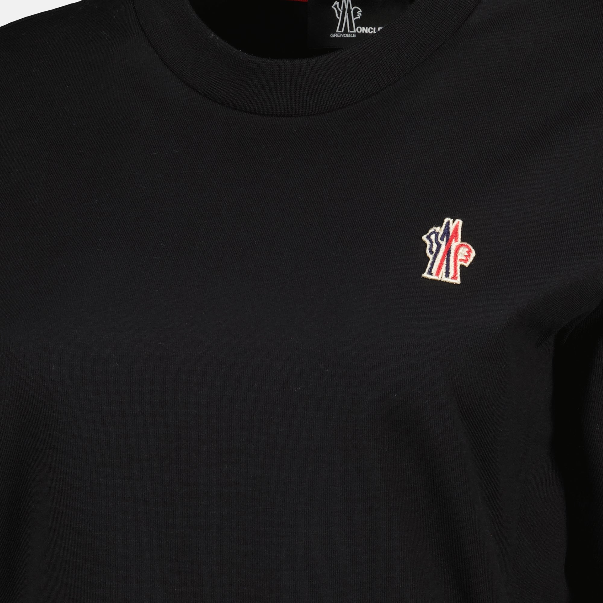 Image de l'article T-shirt logo noir de la marque Moncler Grenoble pour Femme - Saison Printemps-Été 2026 - Vue détaillée_1