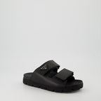 Zapatos abiertos Sandales à brides en cuir Prada Negro Homme