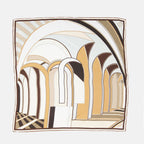 Écharpes, foulards et gants Carré de soie Fendi Marron Femme