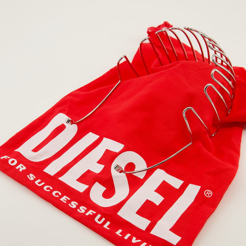 Image de l'article Serre tête Volt-D argenté² de la marque Diesel pour Femme - Saison Automne-Hiver 2025 - Vue détaillée_3