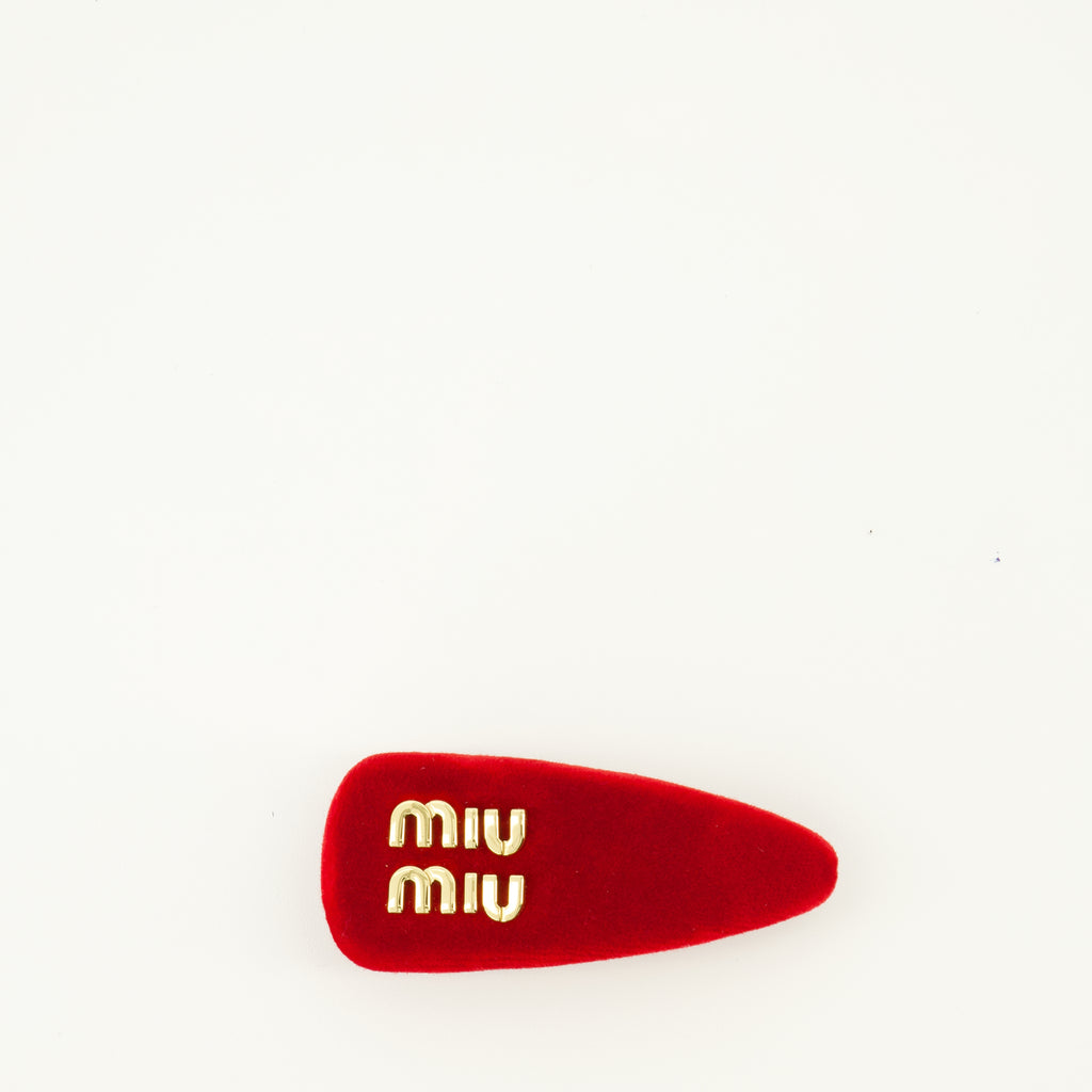 Image of the Miu Miu Women's Red Velvet Hair Clip - Spring/Summer 2026 - Front View