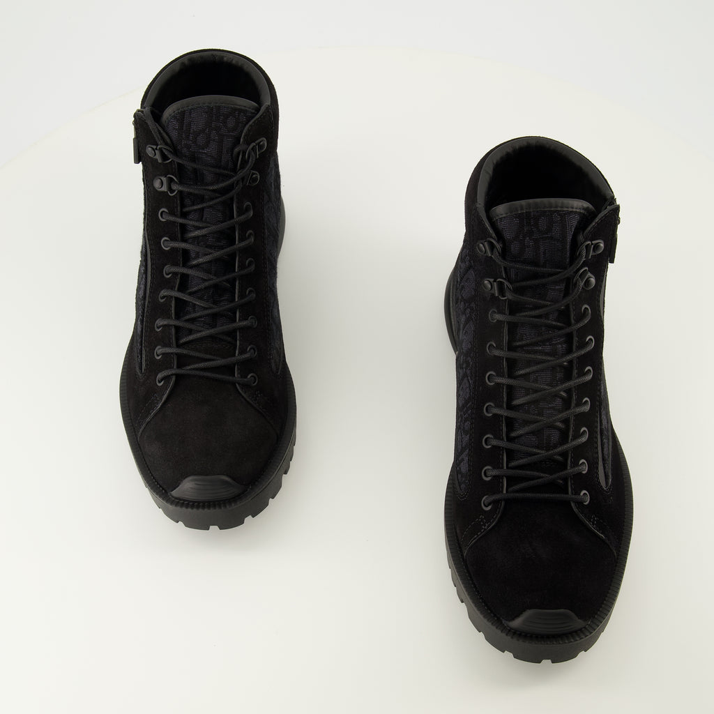 Bild der Dior Herren Oblique Stiefeletten - Herbst-Winter 2025 - Draufsicht auf das Paar Schuhe