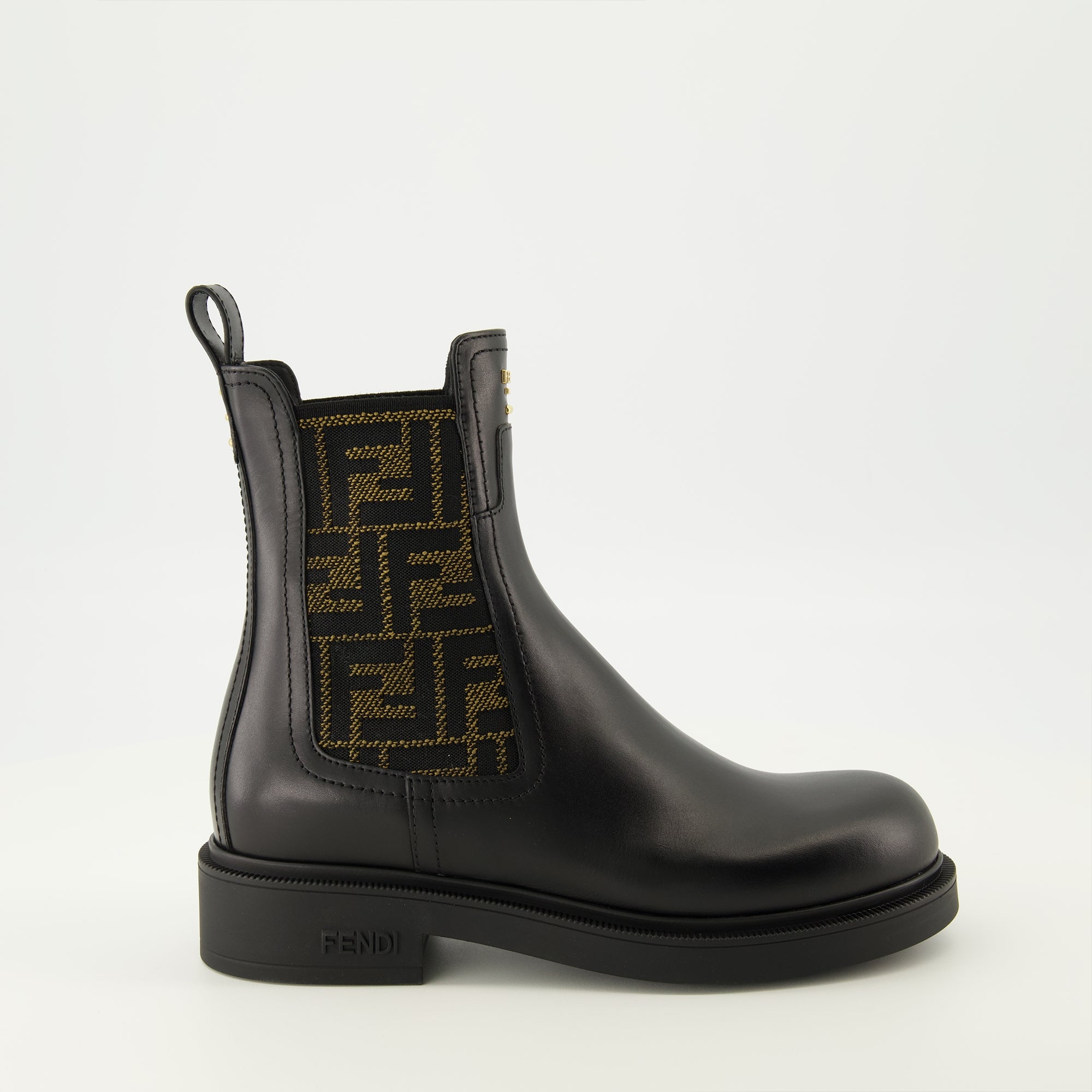 Image de l'article Bottines Filo de la marque Fendi pour Femme - Saison Automne-Hiver 2025 - Vue latérale droite