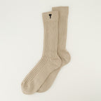 Bild der AMI Herz Beige Socken der Marke Ami PARIS für Unisex - Frühling-Sommer 2026 - Rückansicht