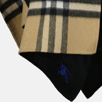 Image de l'article Cape en cachemire de la marque Burberry pour Unisex - Saison Automne-Hiver 2025 - Vue détaillée_2