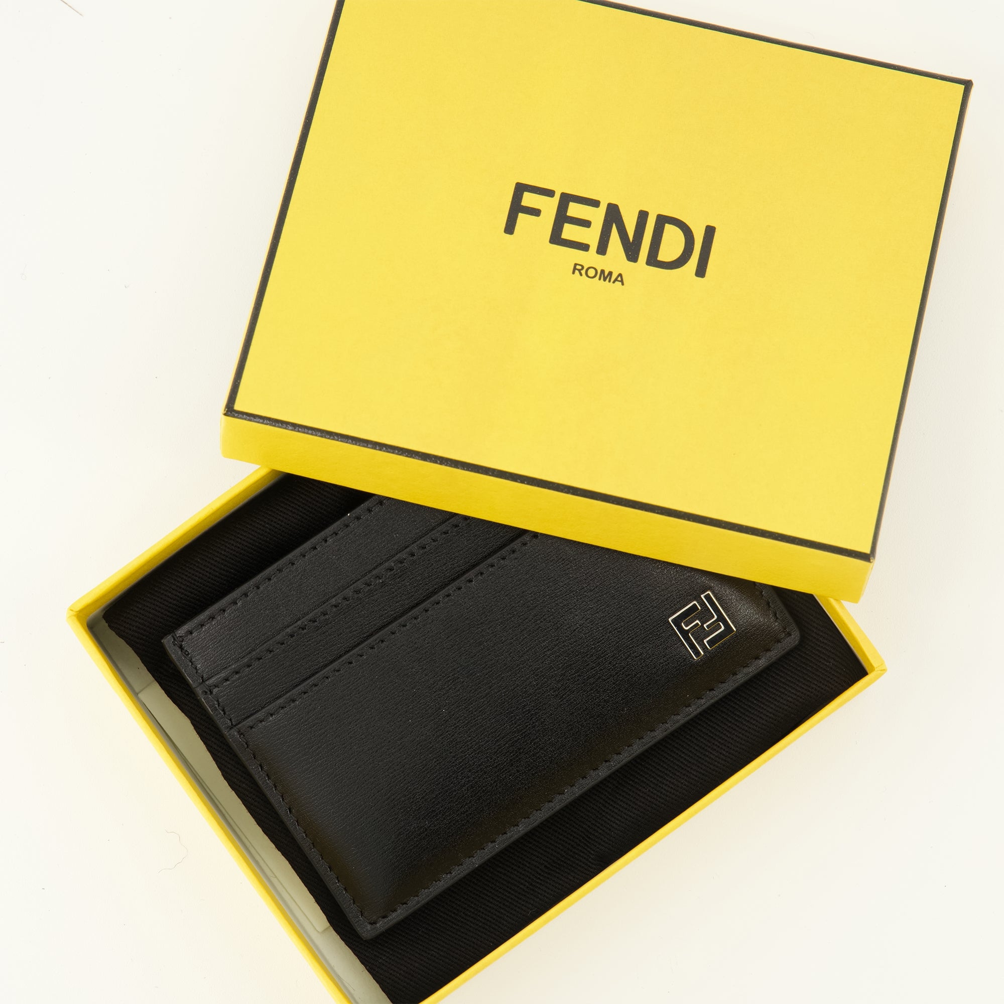 Image de l'article Porte-cartes FF Squared noir de la marque Fendi pour Homme - Saison Printemps-Été 2026 - Vue détaillée_3