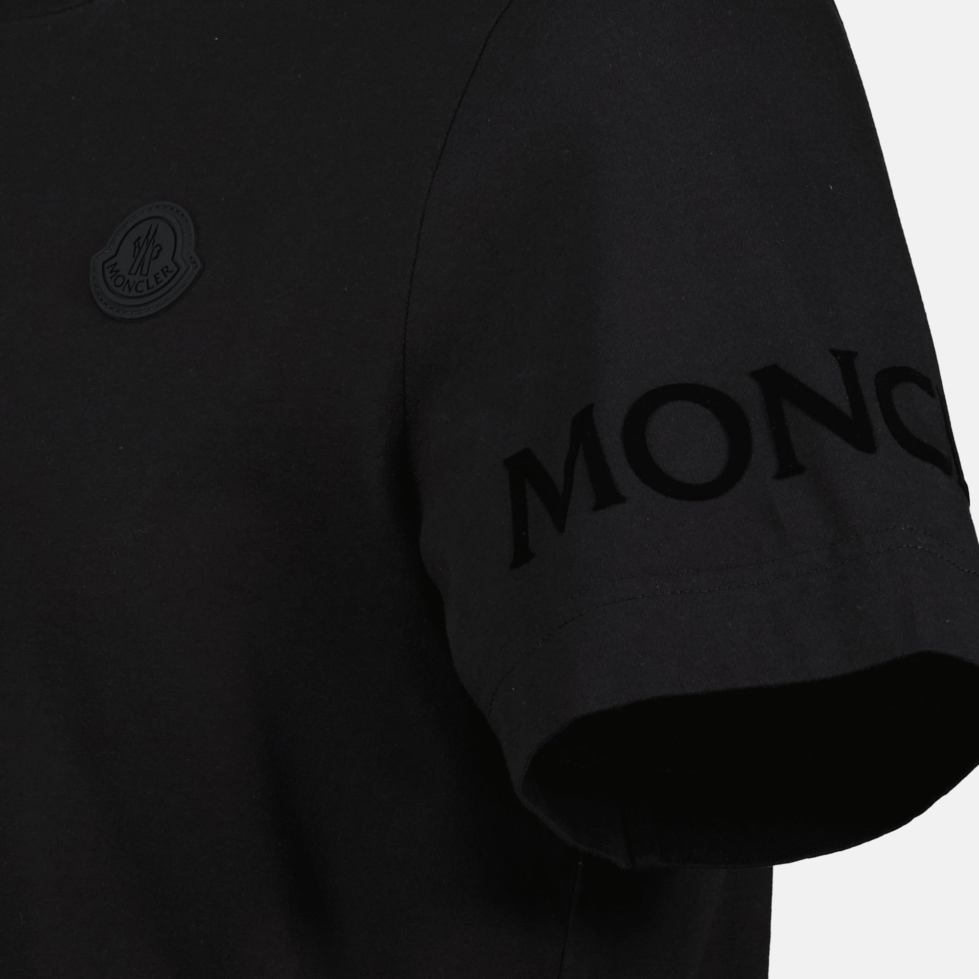 Image de l'article T-shirt à logo de la marque Moncler pour Homme - Saison Automne-Hiver 2025 - Vue détaillée_3