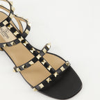 Chaussures ouvertes Sandales Rockstud Valentino Garavani Noir Femme