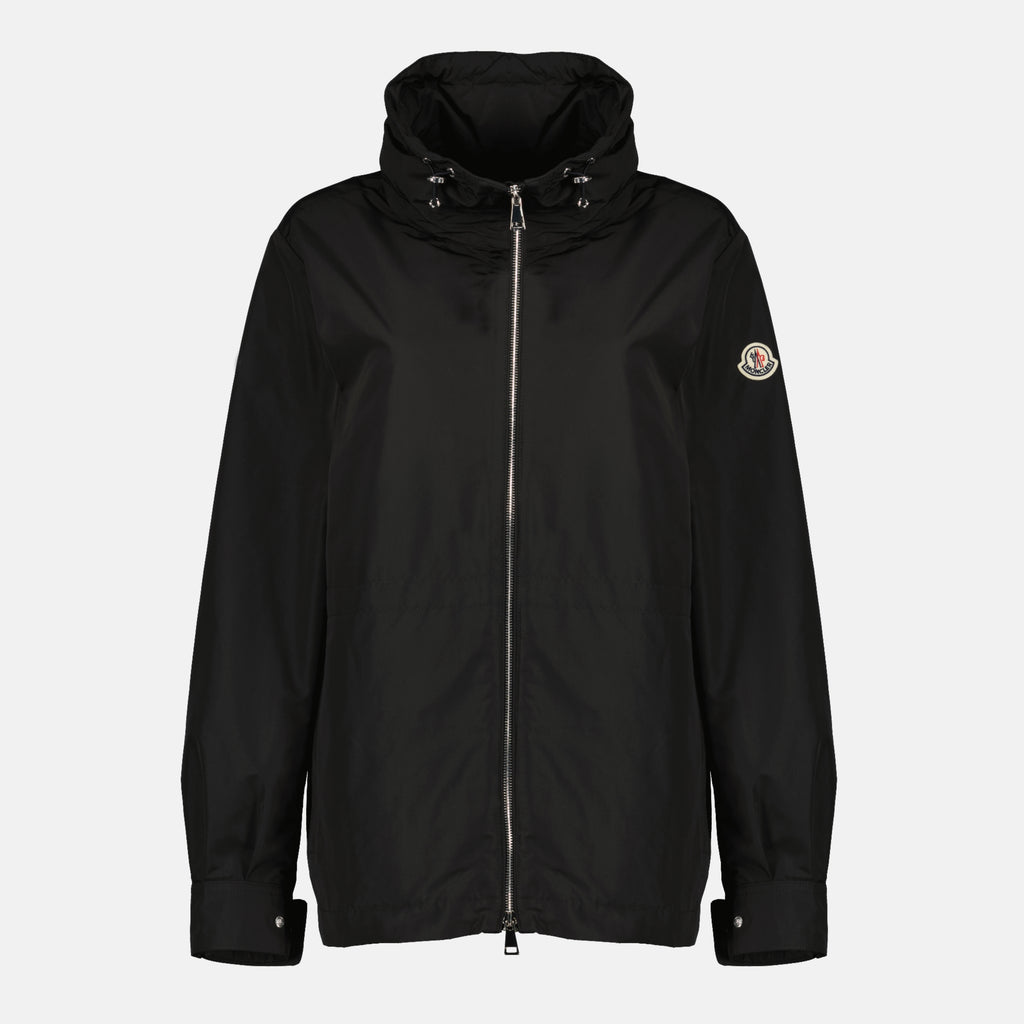 Image of the short Enette black parka from the Moncler brand for Women - Spring-Summer 2026 - Front View