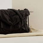 Bild der Saint Laurent Damen Tasche Puffer Toy aus schwarzem Leder - Herbst-Winter 2025 - Detaillierte Ansicht_2