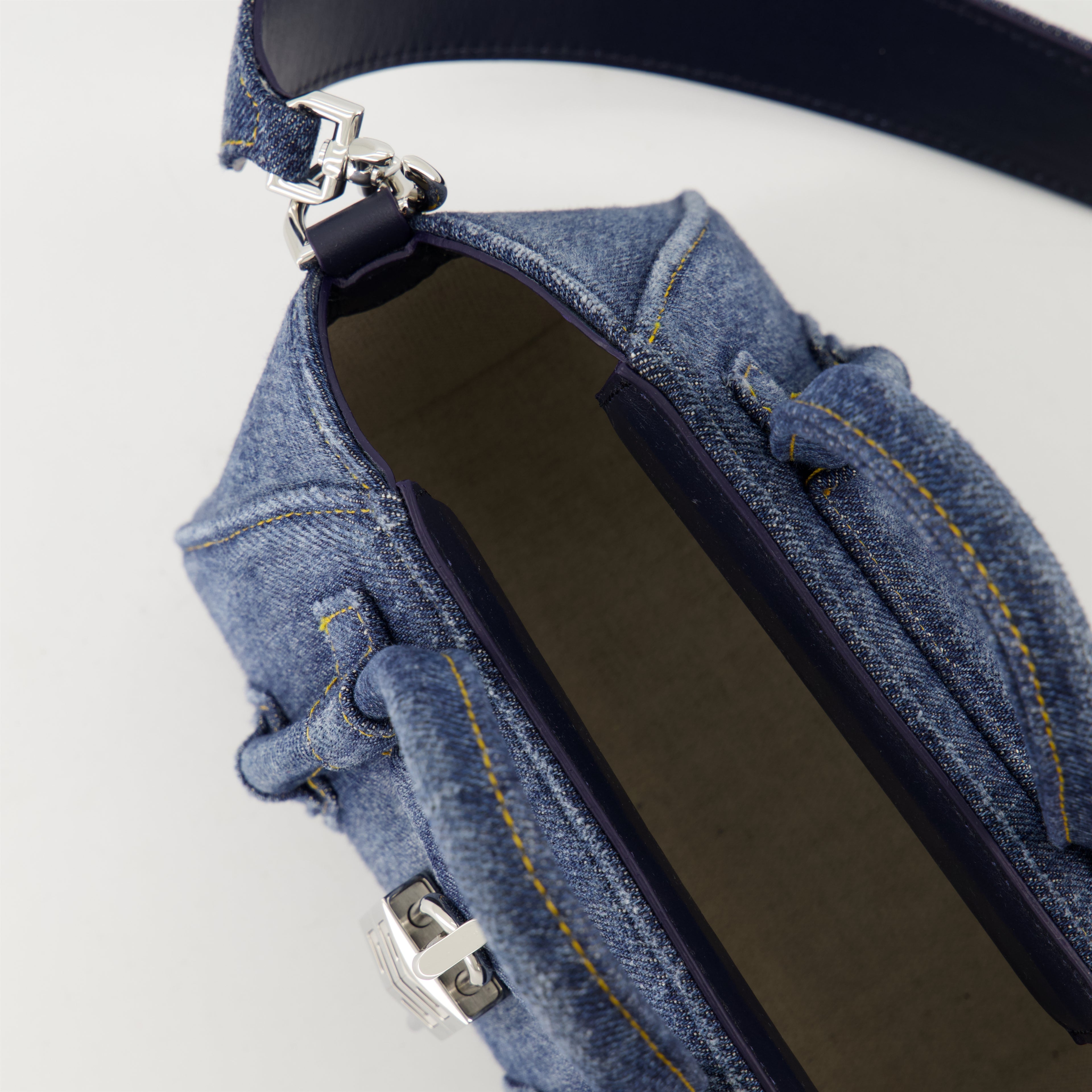 핸드백 및 숄더백 Sac Antigona Toy en denim Givenchy 파란색 Femme