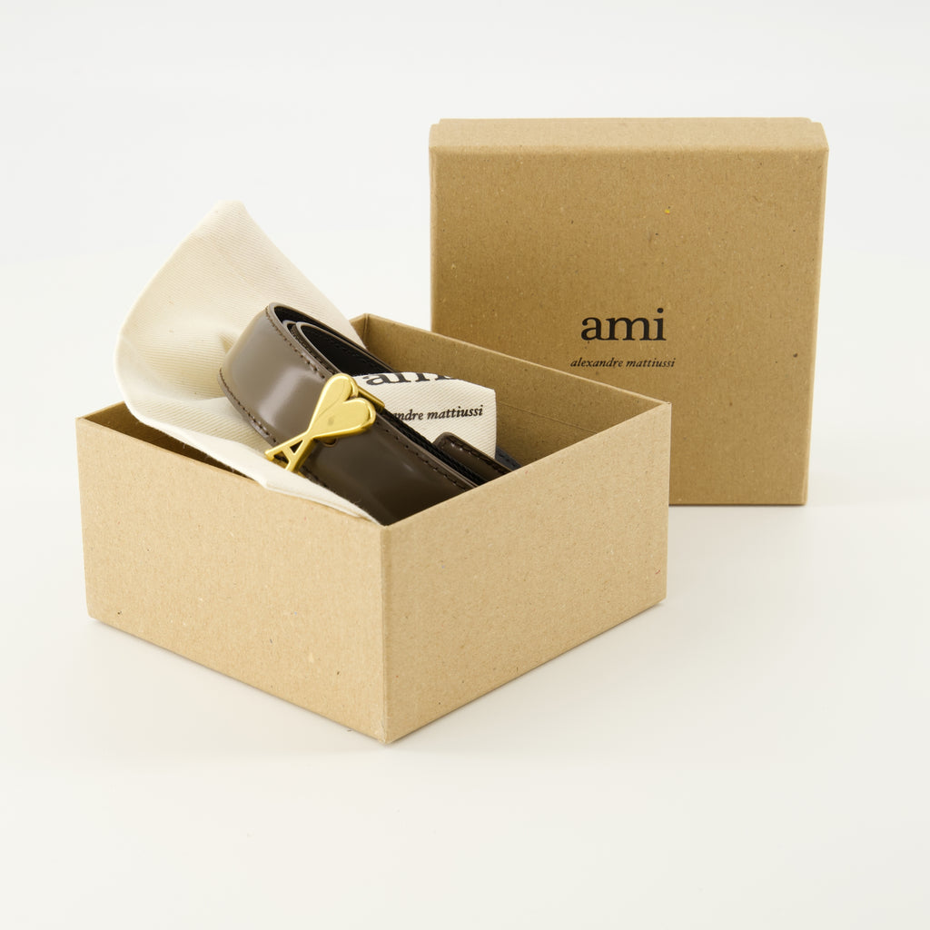 Image de l'article Ceinture Ami de coeur de la marque Ami PARIS pour Unisex - Saison Automne-Hiver 2025 - Vue détaillée_3