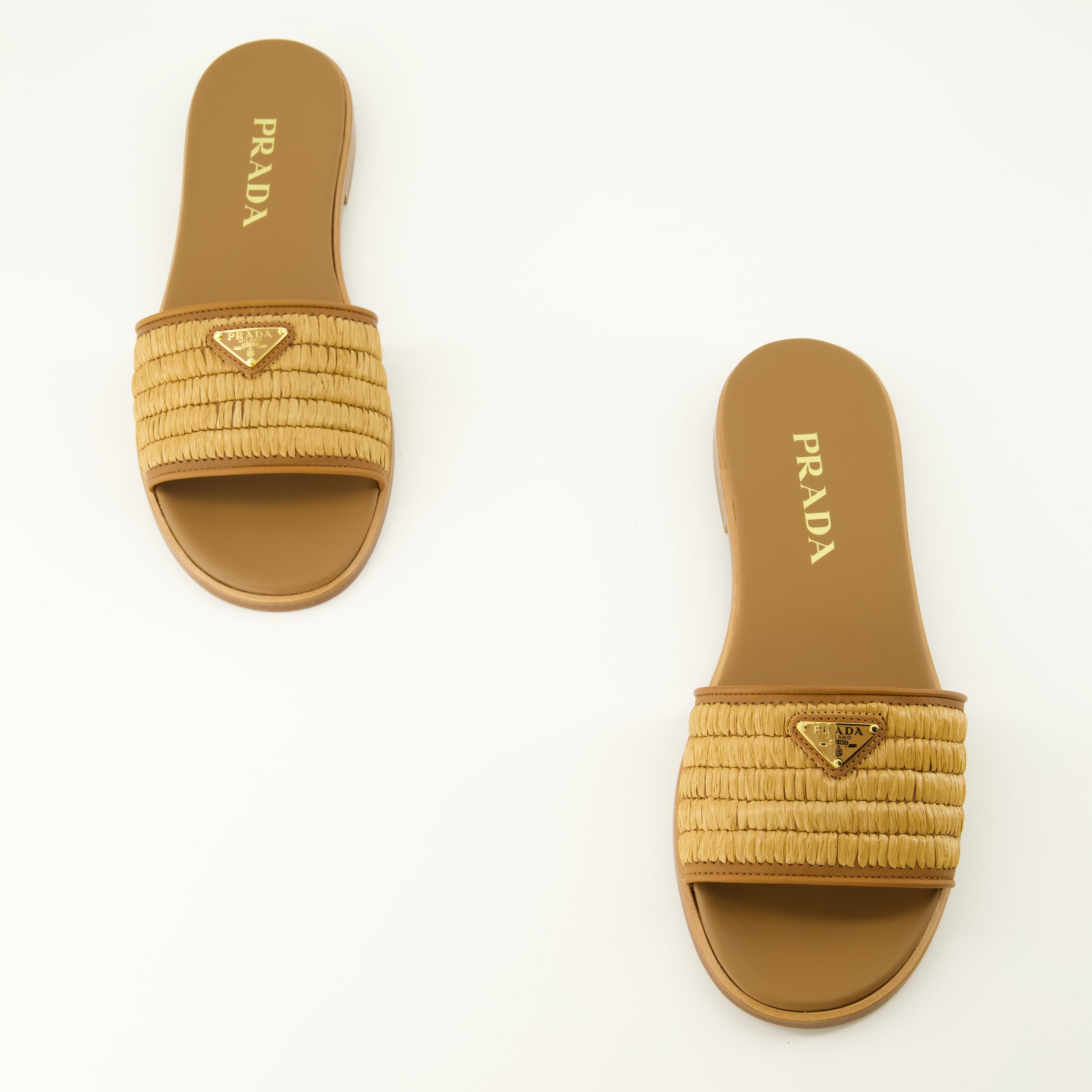 Chaussures ouvertes Mules en cuir et crochet marron Prada Marron Femme