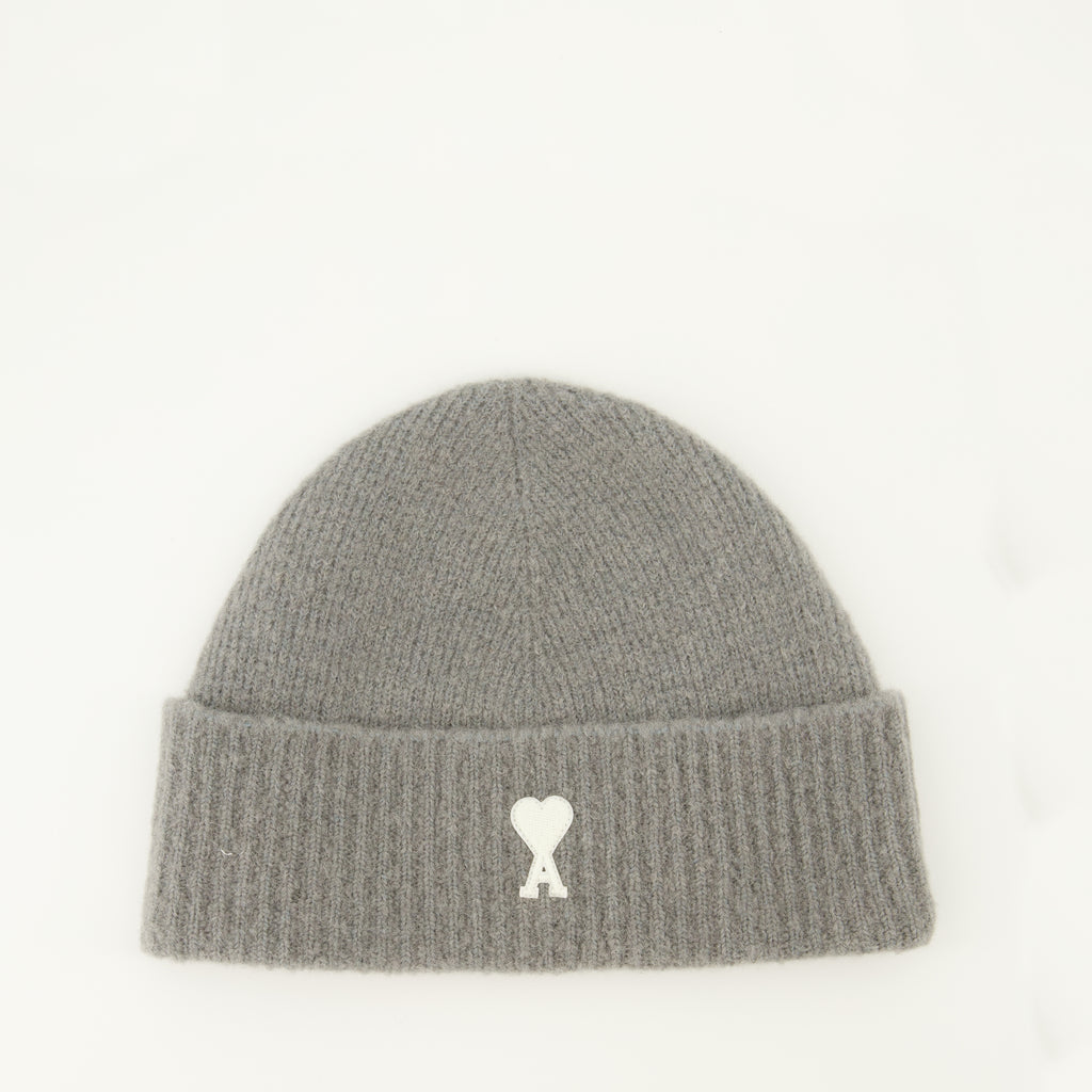 Image of the Ami de coeur beanie from the brand Ami PARIS for Unisex - Autumn-Winter 2025 - Front View