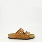 Image de l'article Sandales Arizona motif léopard marron de la marque Birkenstock pour Femme - Saison Printemps-Été 2026 - Vue latérale droite
