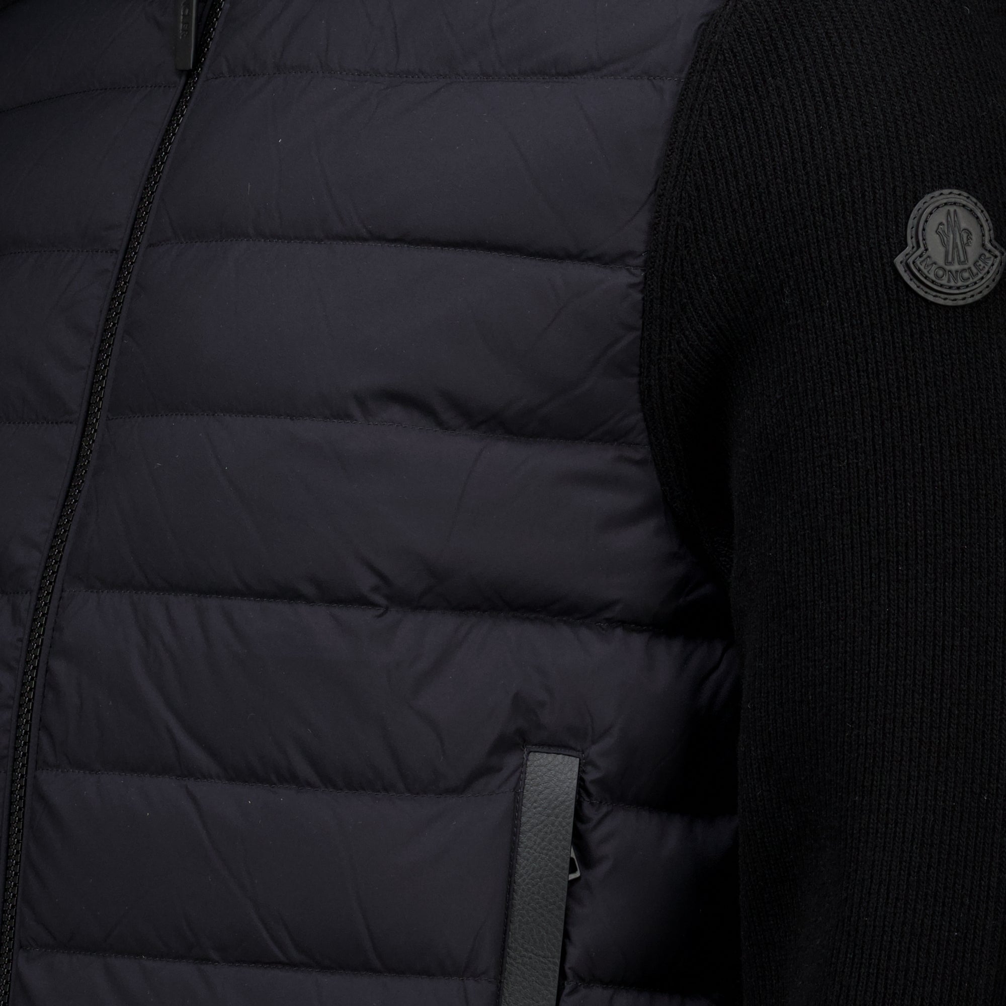 Vestes Cardigan zippé matelassé noir Moncler Noir Homme
