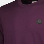 Image de l'article T-shirt à logo en cuir de la marque Moncler pour Homme - Saison Automne-Hiver 2025 - Vue détaillée_3