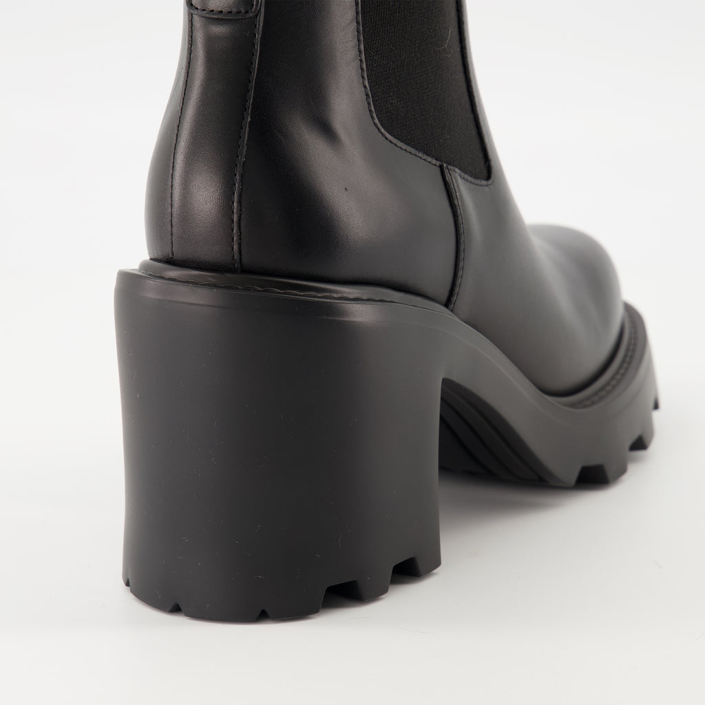 Bottines Beatle VLogo Black Leather Ankle Boots Valentino Garavani Noir Femme