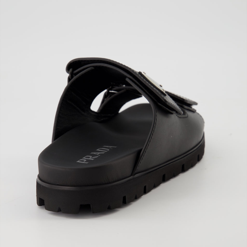 Zapatos abiertos Sandales à brides en cuir Prada Negro Homme