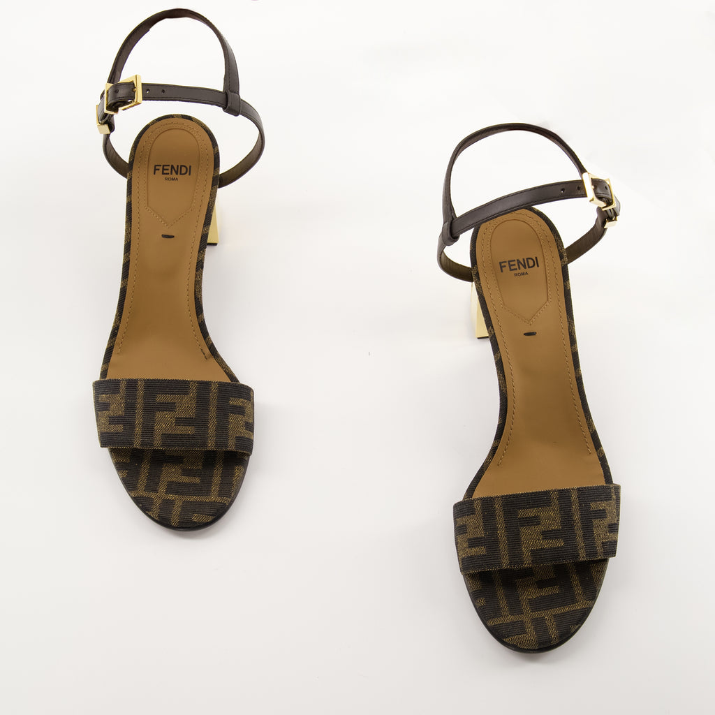 Chaussures ouvertes Sandales à talons Delfina Fendi Marron Femme