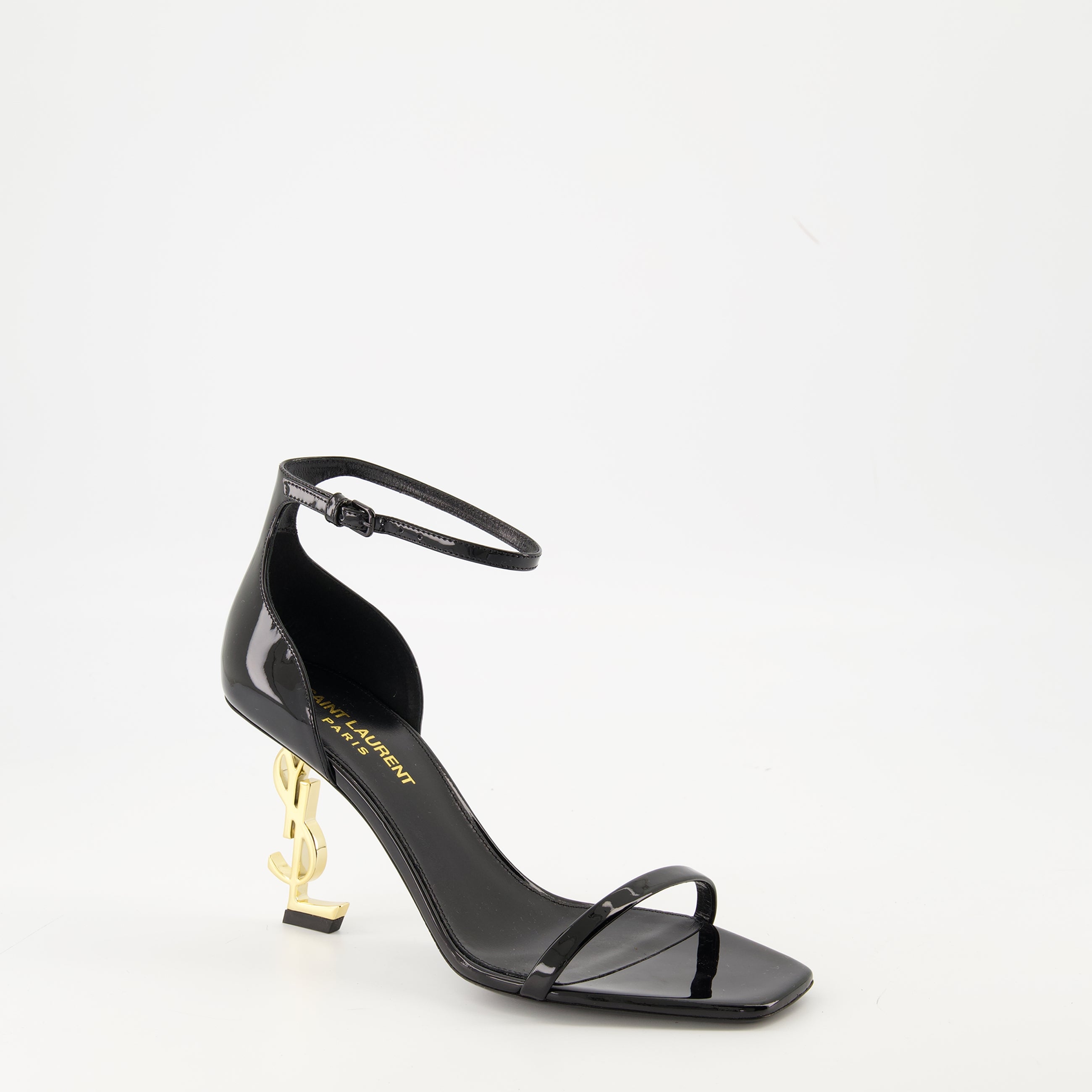 Image de l'article Escarpins Opyum de la marque Saint Laurent pour Femme - Saison Automne-Hiver 2025 - Vue trois quarts avant droite