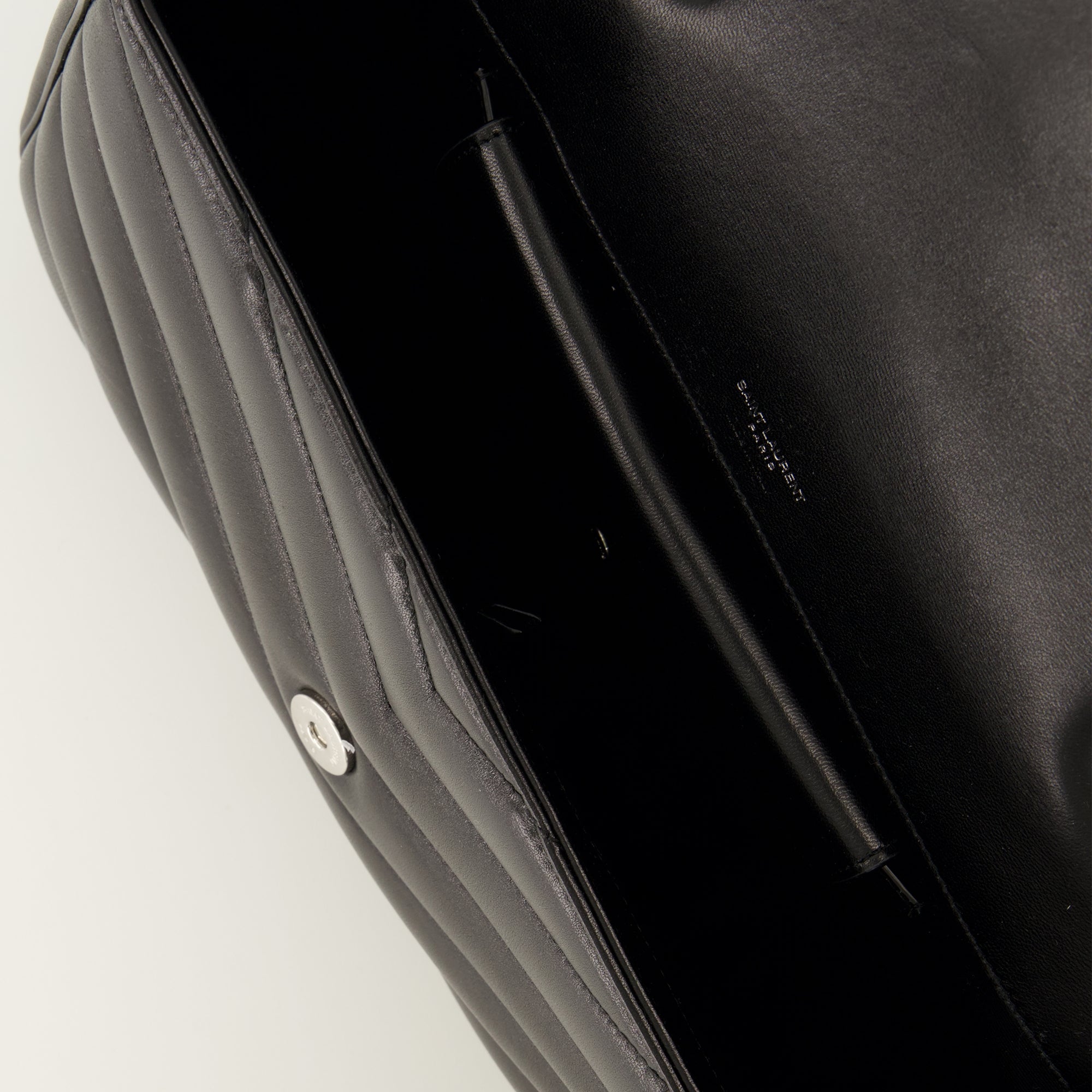 Sacs à main et épaule Sac Loulou medium en cuir noir Saint Laurent Noir Femme