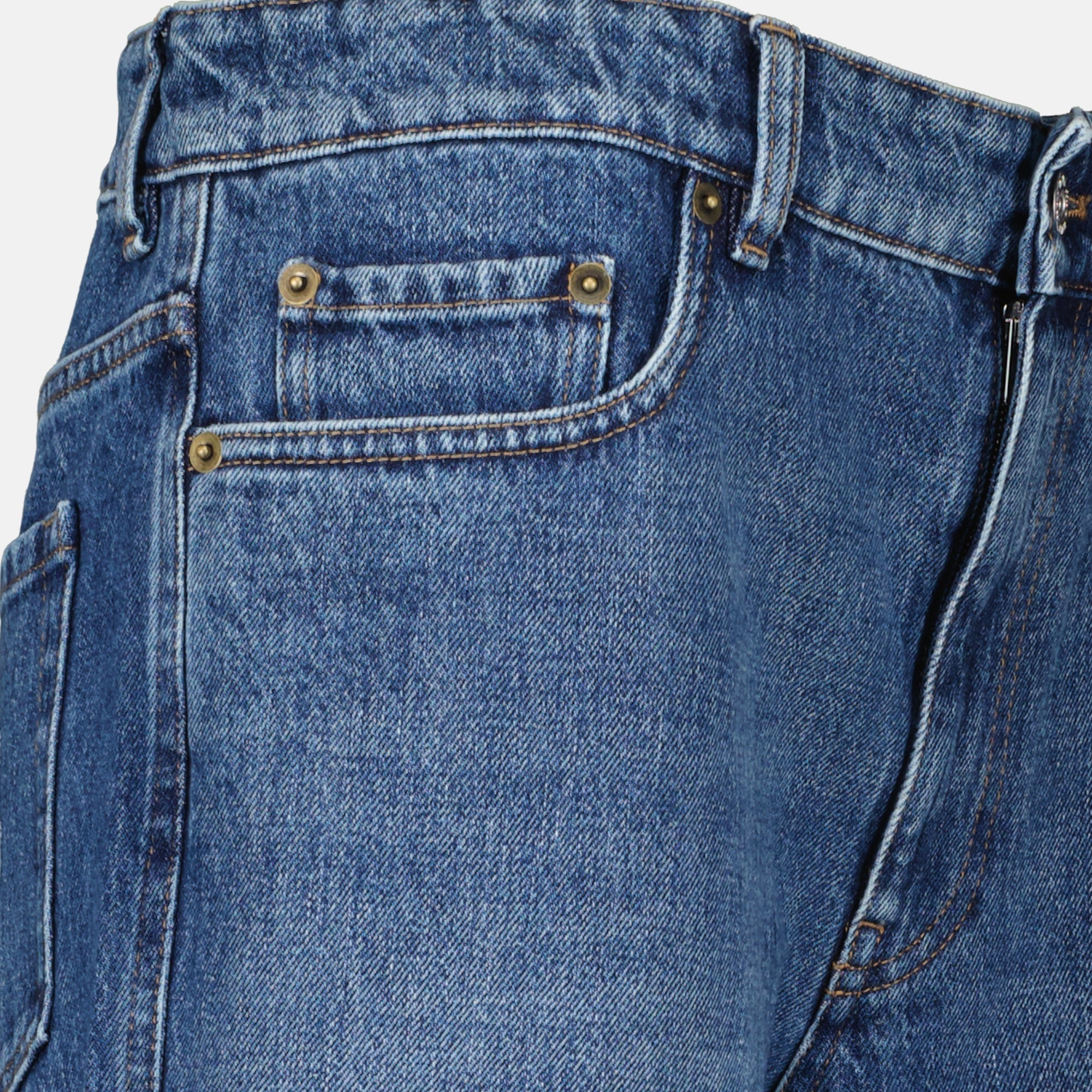 Image de l'article Jean en denim bleu de la marque Miu Miu pour Femme - Saison Printemps-Été 2026 - Vue détaillée_2