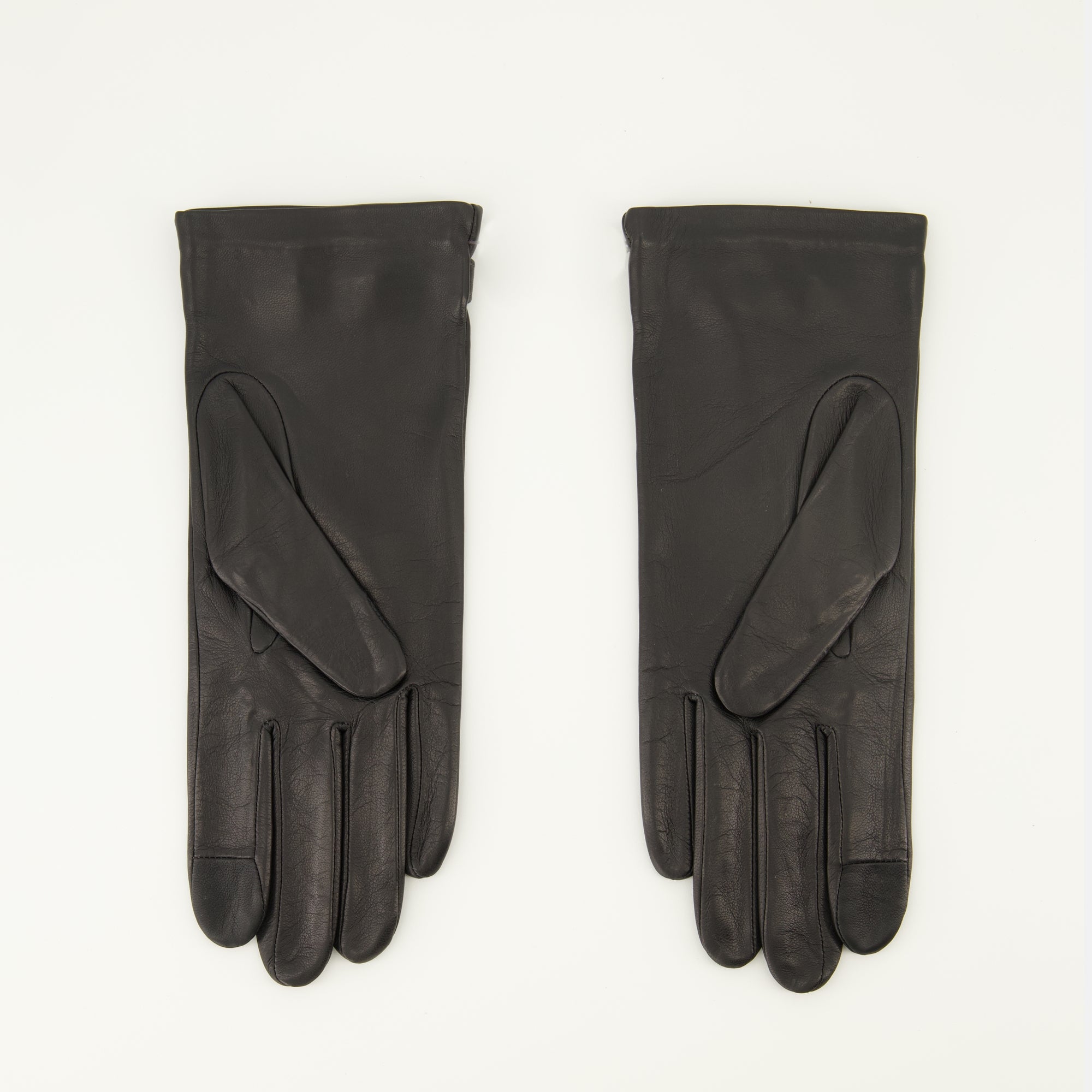 Image de l'article Gants en cuir de la marque Ami PARIS pour Femme - Saison Automne-Hiver 2025 - Vue de Dos