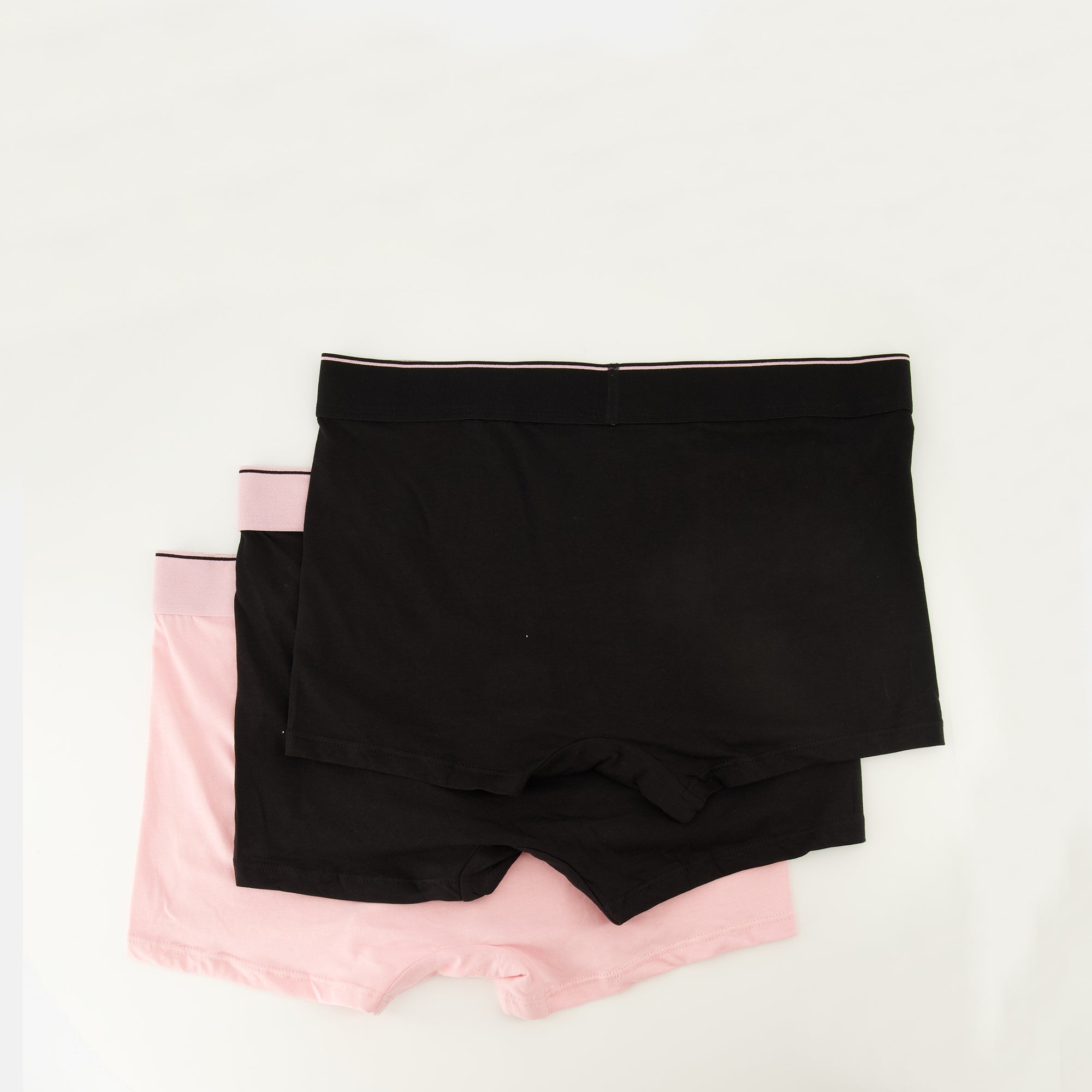 Image of the article Pink boxer shorts from the Diesel brand for Men - Spring-Summer 2026 - Back View