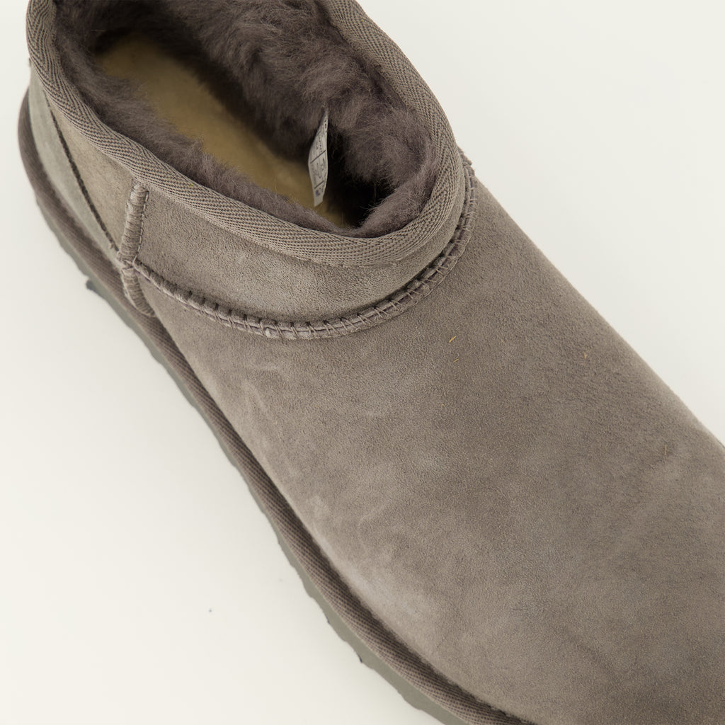 Bottines Classic Ultra Mini Grey Boots Ugg Gris Femme