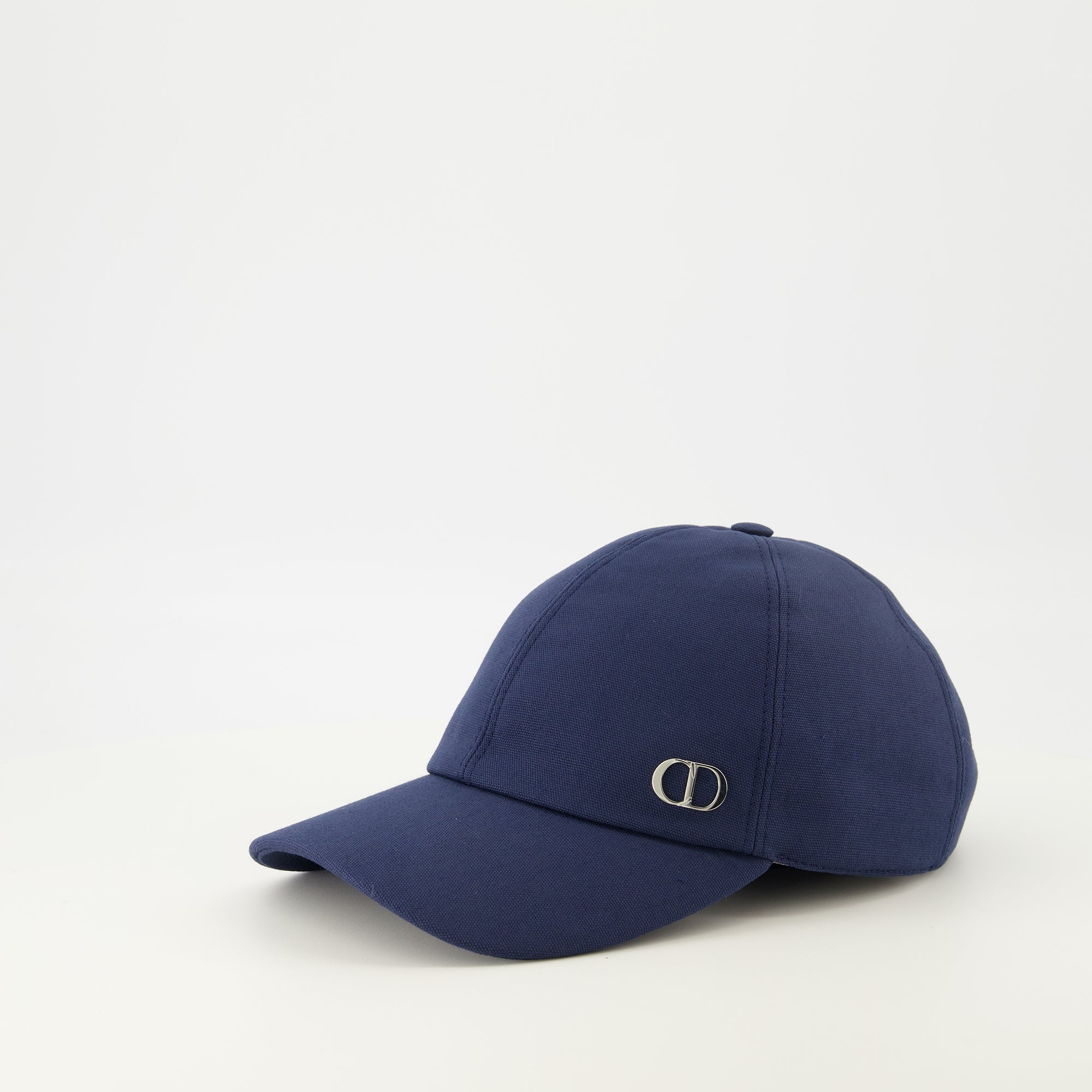 Immagine del cappello CD Icon blu navy del marchio Dior per Uomo - Stagione Primavera-Estate 2026 - Vista Posteriore