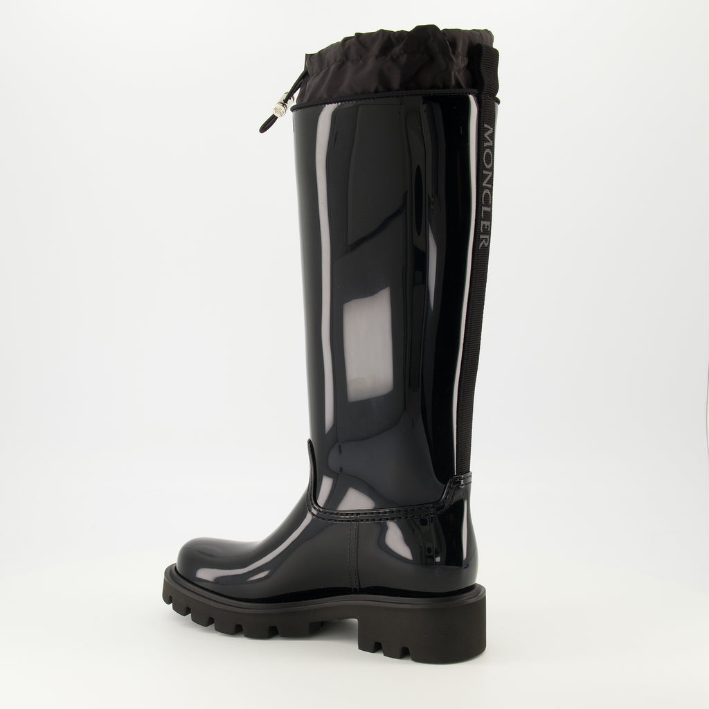 Bild der Kickstream schwarzen Gummistiefel der Marke Moncler für Damen - Frühling-Sommer 2026 - Rechte Rückansicht in drei Vierteln