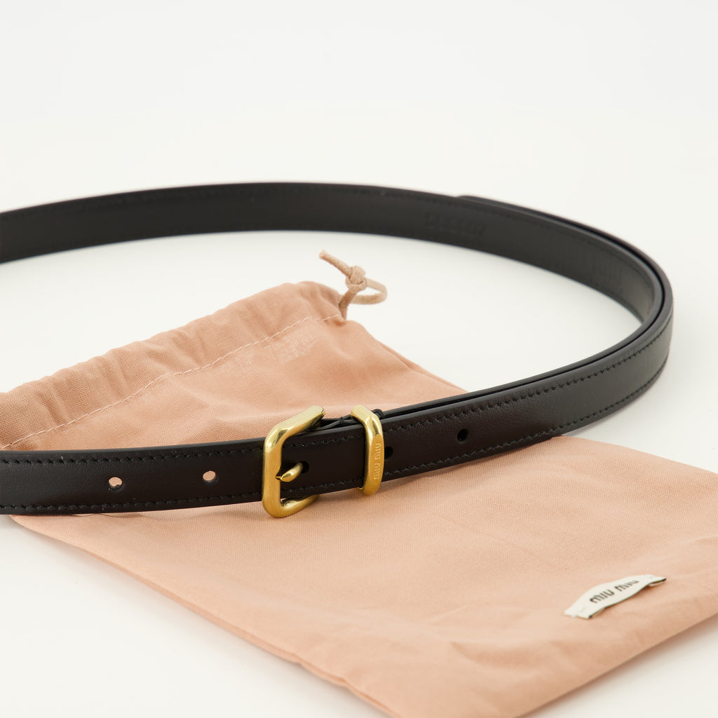 Image de l'article Ceinture en cuir noir de la marque Miu Miu pour Femme - Saison Printemps-Été 2026 - Vue détaillée_2
