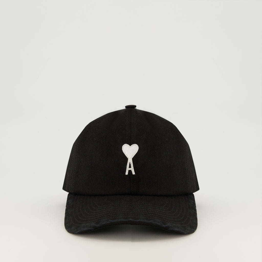 Image de l'article Casquette noir à logo Ami Paris de la marque Ami PARIS pour Unisex - Saison Printemps-Été 2026 - Vue de Face