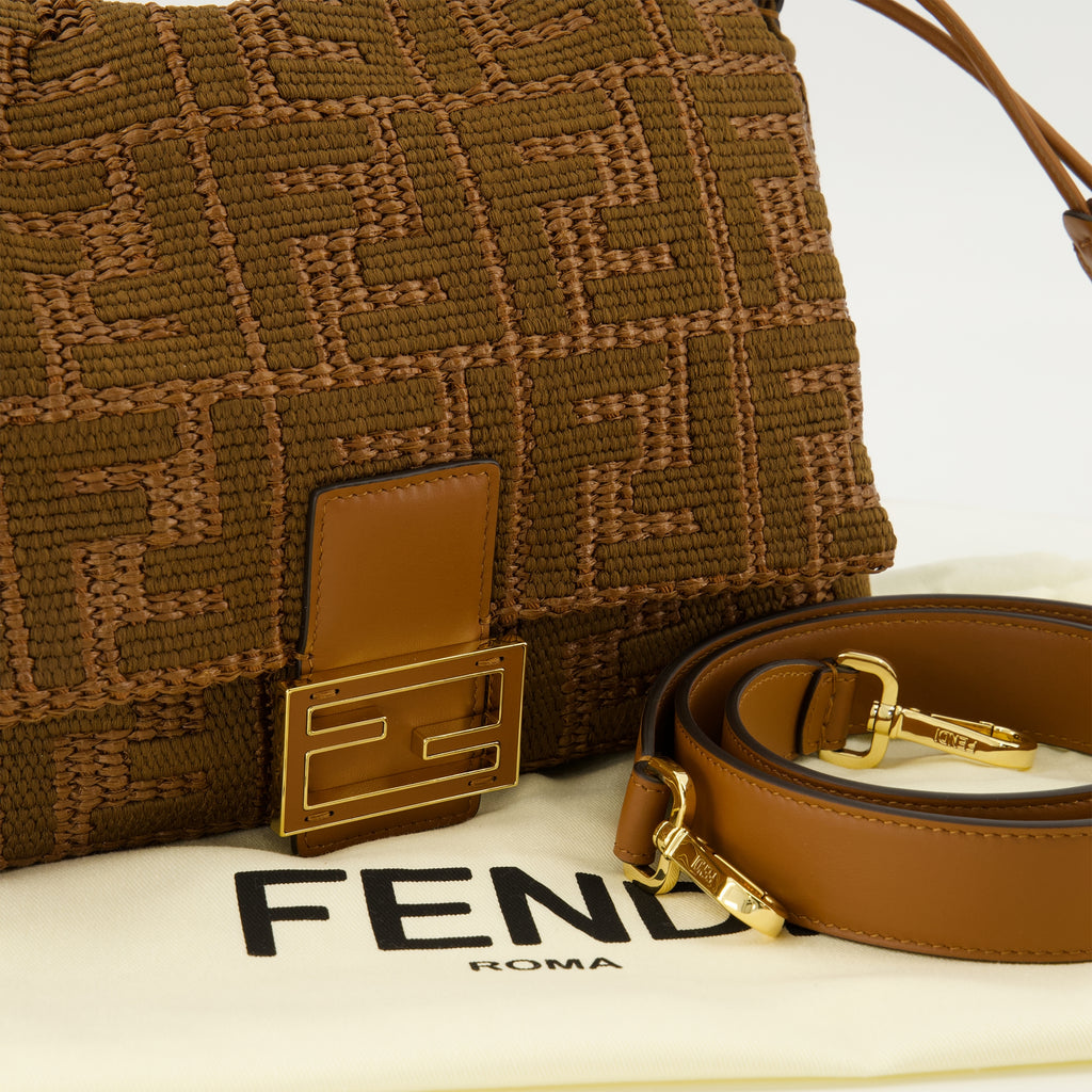 Sacs à main et épaule Mamma Baguette Medium Brown Raffia Effect Bag Fendi Marron Femme
