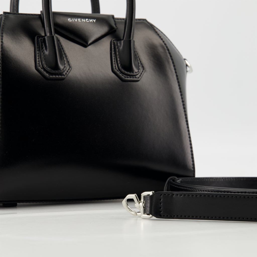 Sacs à main et épaule Mini sac Antigona Givenchy Noir Femme