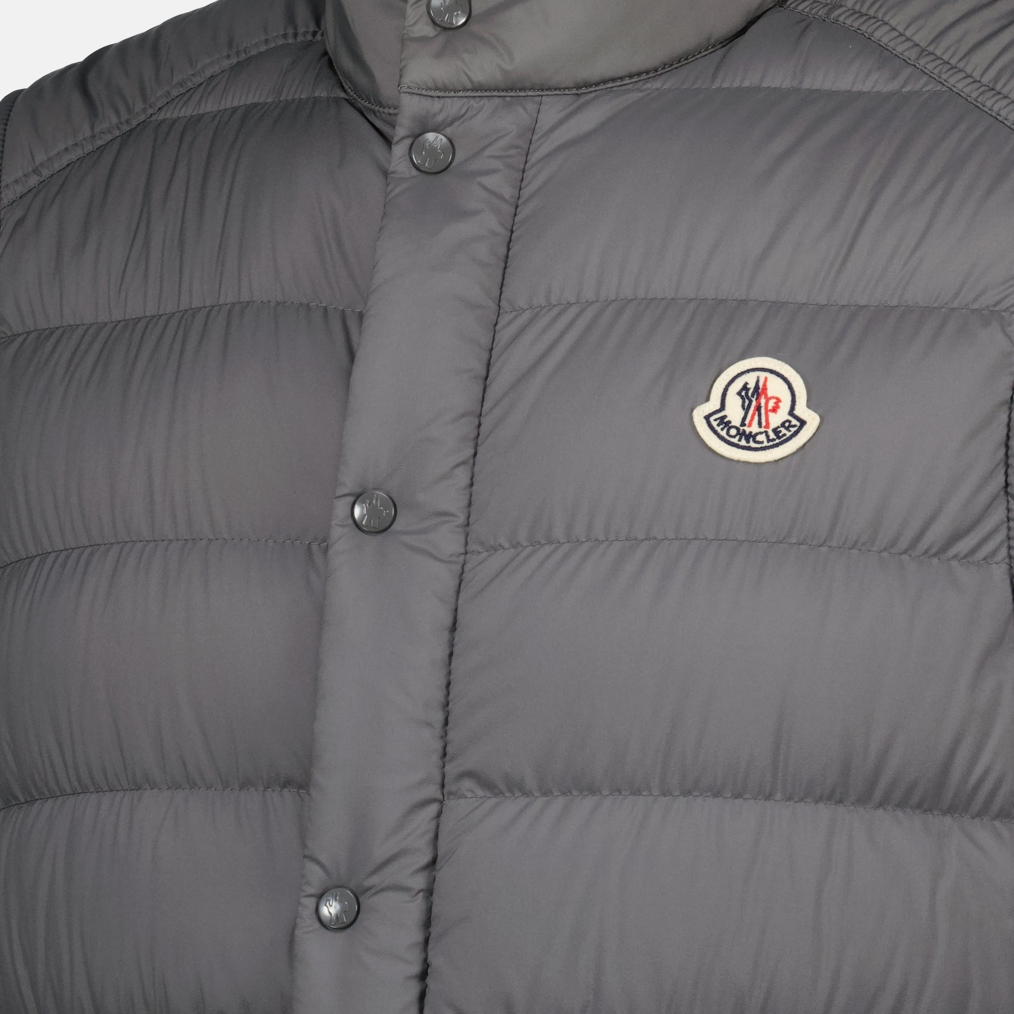 Image de l'article Doudoune sans manches Barthe grise de la marque Moncler pour Homme - Saison Printemps-Été 2026 - Vue détaillée_1