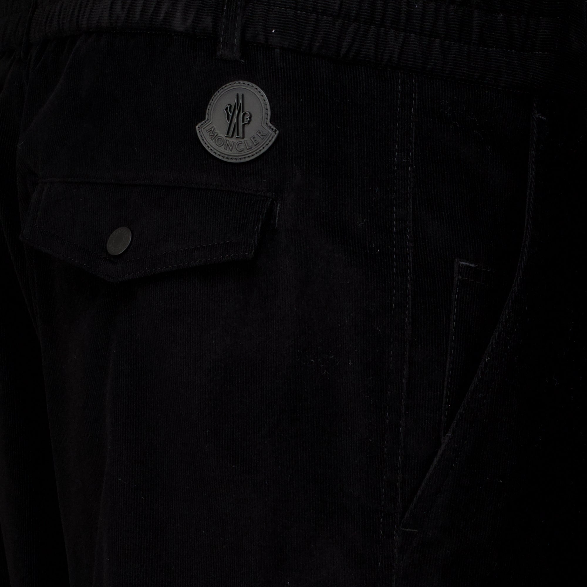 Pantalons Pantalon en velours côtelé noir Moncler Noir Homme