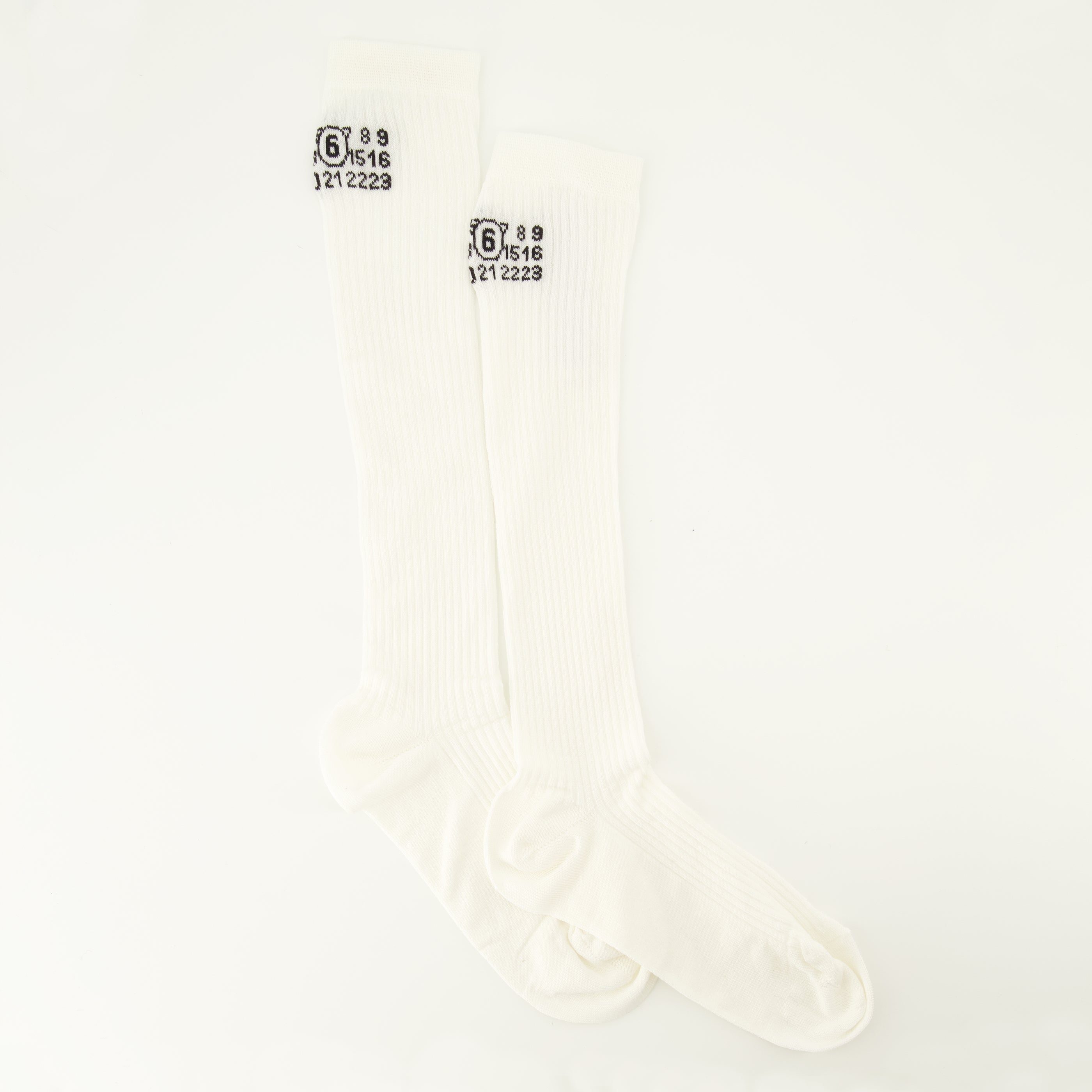 Sous-vêtements et homewear Calcetines blancos de canalé sobre la pantorrilla Mm6 Blanc Femme