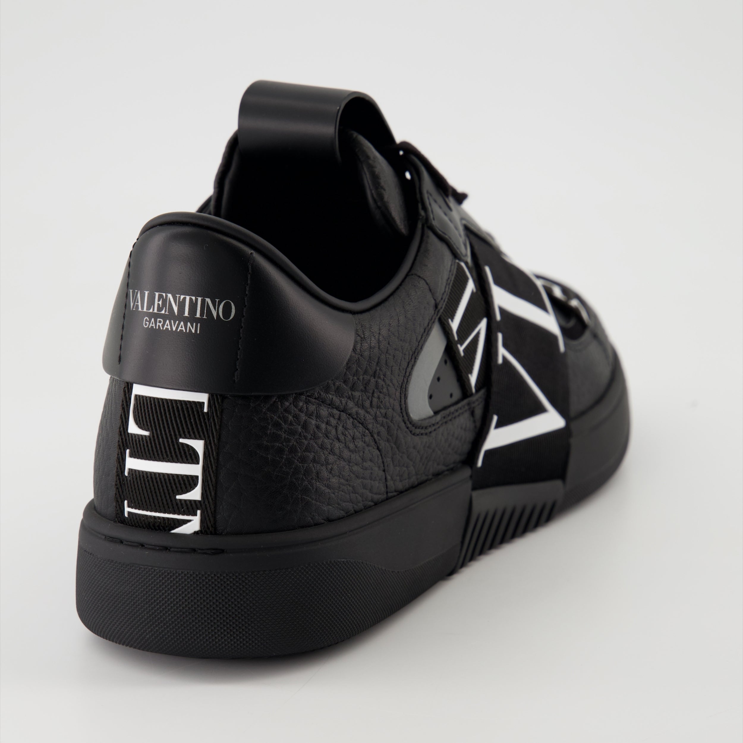 Baskets Basket VLTN Valentino Garavani Noir Homme
