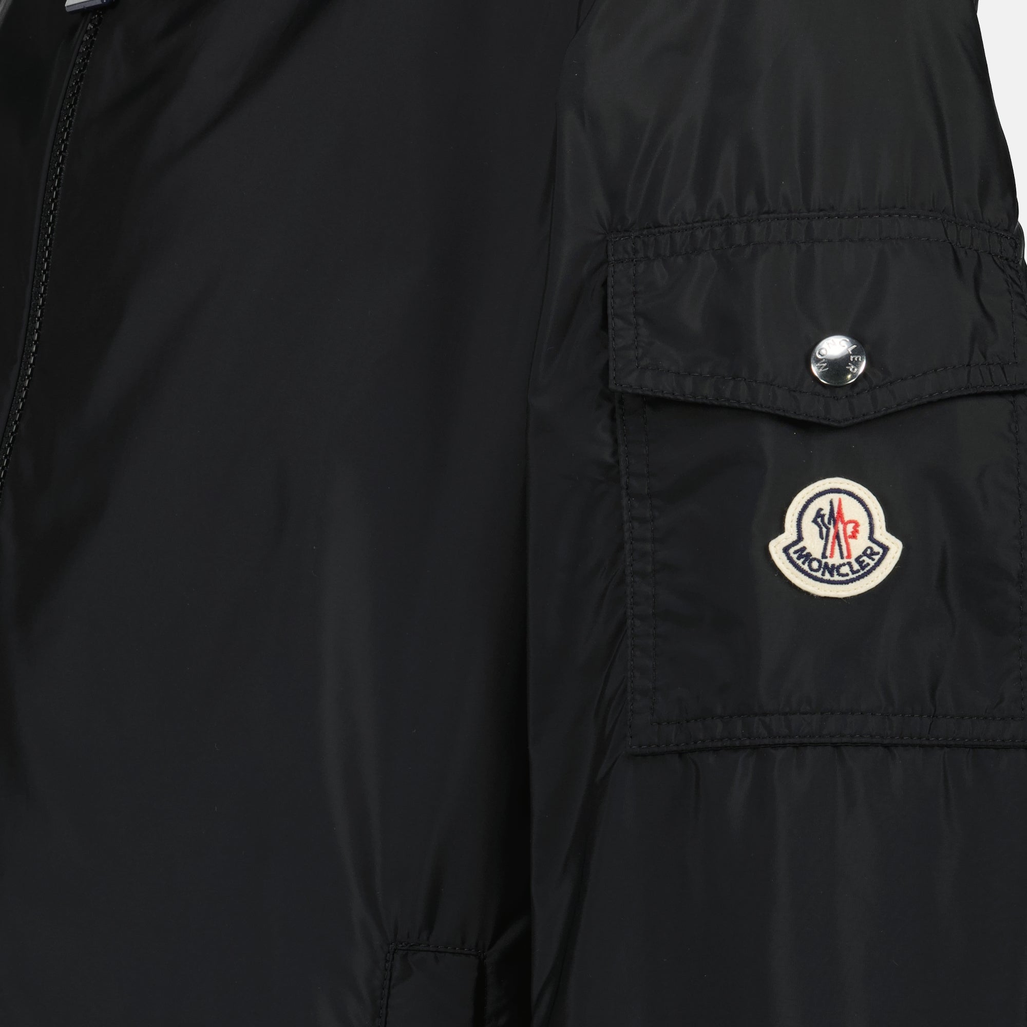 Image de l'article Coupe-vent Etiache noir de la marque Moncler pour Homme - Saison Printemps-Été 2026 - Vue détaillée_1